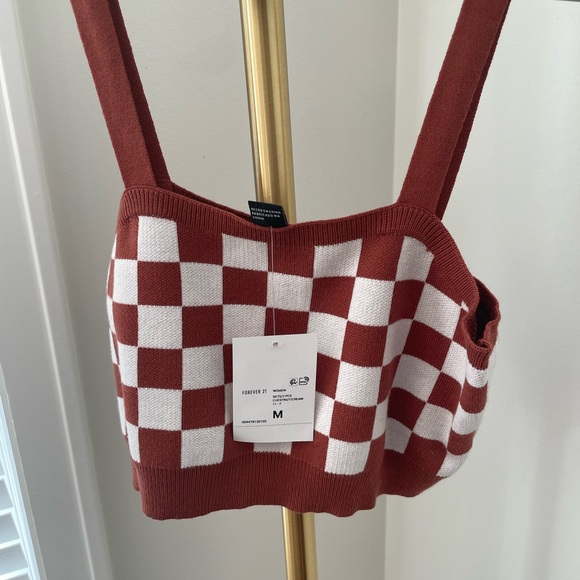 NWT Forever 21 Cropped Brown and White Checker Sweater Top Size Medium - Picture 2 of 4